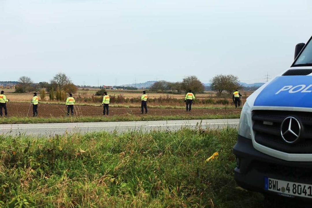 Suchaktion der Polizei nach der vermissten Carolin Gruber  | Foto: Hans-Peter Ziesmer