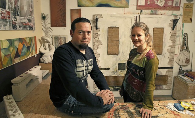 Wim Cannie und Melanie Weber im Wittelbacher Atelier am Sonnenberg   | Foto: Christoph breithaupt