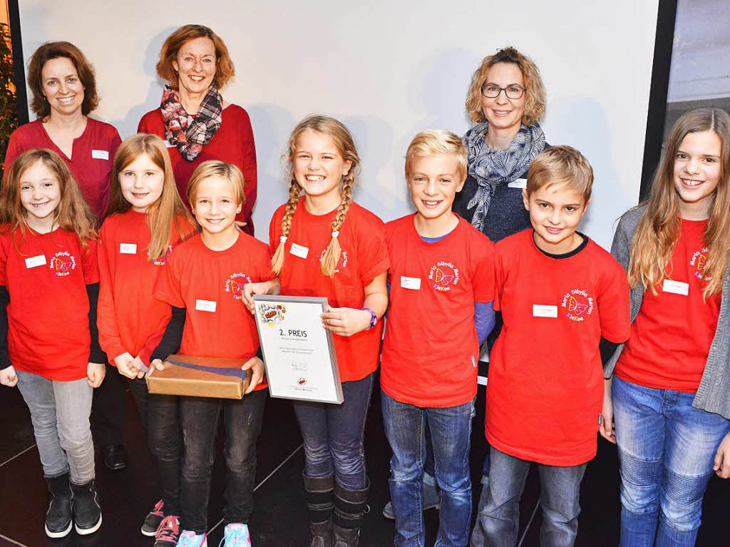 Der zweite Grundschul-Preis ging an die  Maria-Sibylla-Merian-Grundschule in Kiechlinsbergen fr die Schlerzeitung „Kpsele“.