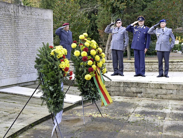 Ehrenwache der Reservisten Rheinfelden und Umgebung   | Foto: H. Gollin