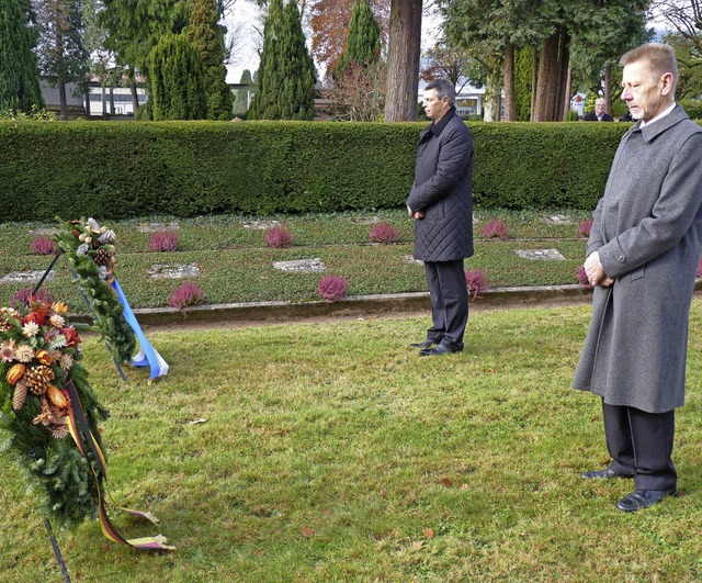 Christof Nitz (links) und Erhard Schp...h hatt&#8217; einen Kameraden&#8220;.   | Foto: dirk Sattelberger