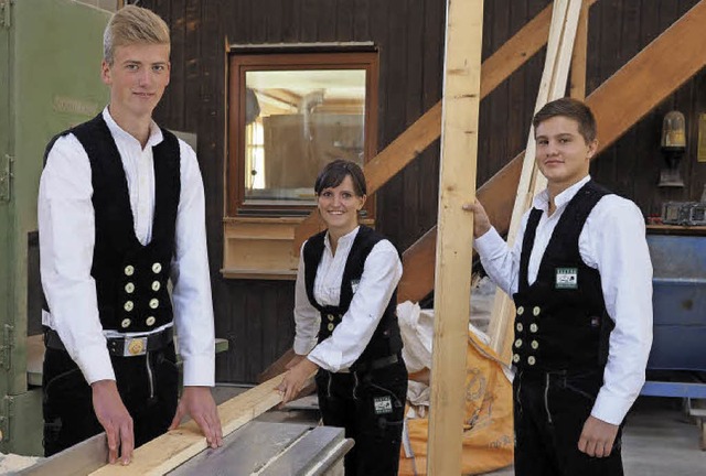 Mgen ihr Handwerk (von links): Sven Bauer, Lisa Gppert und Matthias Zehnle.   | Foto: Susanne Gilg