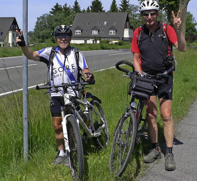 Heinz-Gnther Npel und Peter Gl am Ziel in Scheibenberg   | Foto: Privat