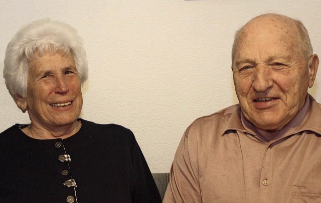 Auf 60 Jahre Ehe  blicken  Lotte und Fritz Kromer heute zurck.    | Foto: GERT BRICHTA