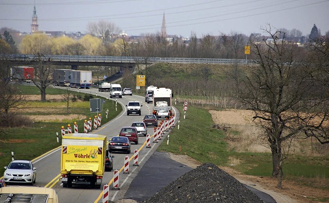 berlastet und unfalltrchtig: die B 3...t wie gewnscht mehrspurig ausgebaut.   | Foto: Archivfoto: Hubert Rderer