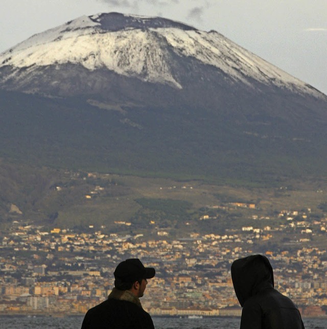 Neapel mit dem Vesuv war  Reiseziel von Siegfried Schmieg.   | Foto: AFP