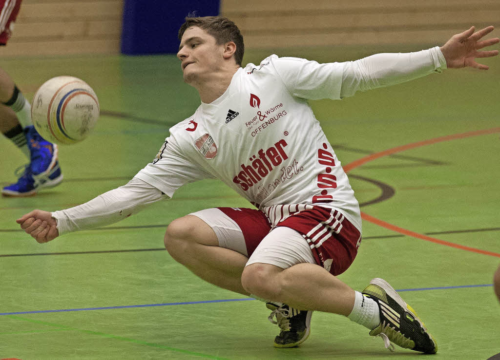 Harte Spiele Faustball Badische Zeitung