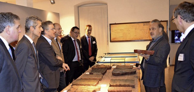 Stadt und Wirtschaftsfrderung haben zum Austausch ins Dreilndermuseum geladen.  | Foto: Wieschenkmper