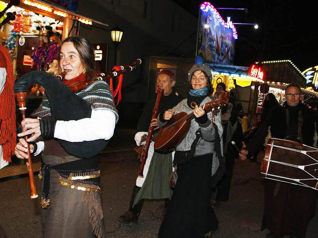 Buntes Treiben beim Seelbacher Katharinenmarkt 2016.