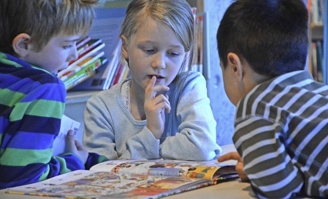 Viele Kinder waren am Wochenende vertieft in die Magie der Bcher.   | Foto: Barbara Ruda