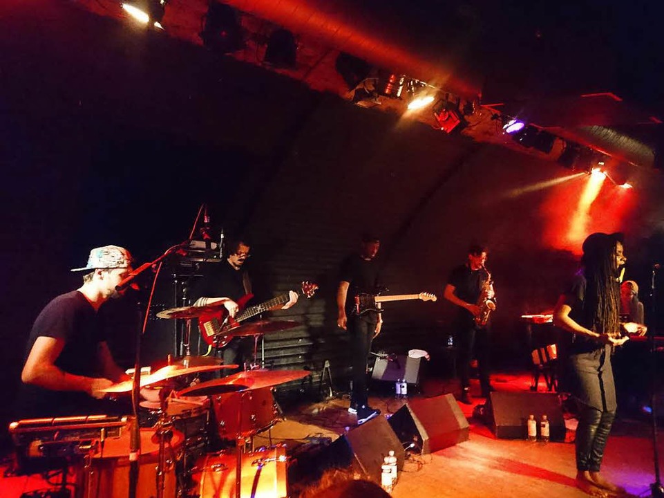 Akua Naru trat am Freitag im Jazzhaus auf.  | Foto: Alexander Link