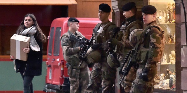 In Straburg laufen die Vorbereitungen...den franzsischen Sicherheitskrften.   | Foto: AFP