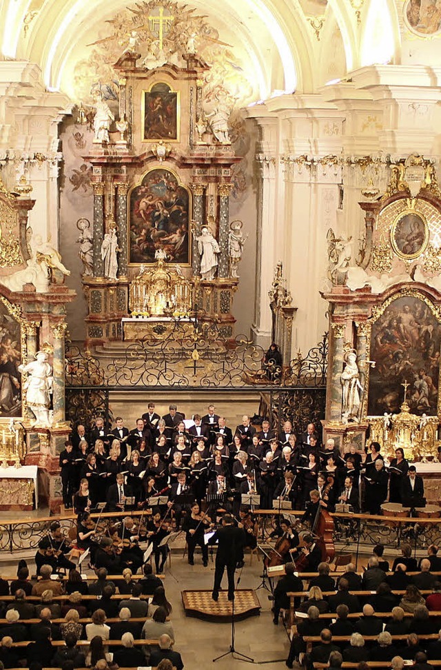 Ein imposantes Ambiente fr ein denkwrdiges Konzert vor vollbesetzten Reihen.   | Foto: Erich Krieger