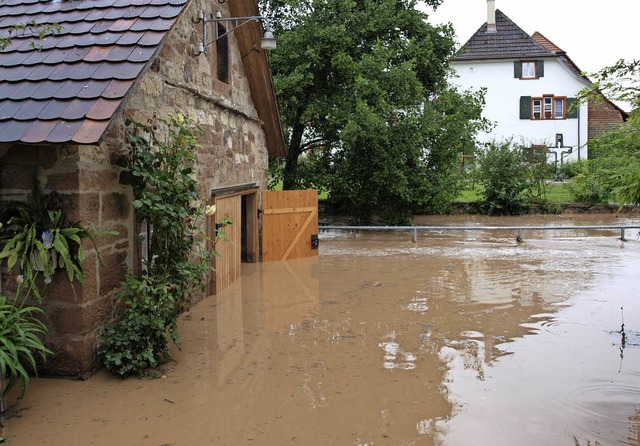 Um den Hochwasserschutz zu finanzieren...anch anderer Wunsch auf der Strecke.    | Foto: ArchivFoto: Paul Schleer