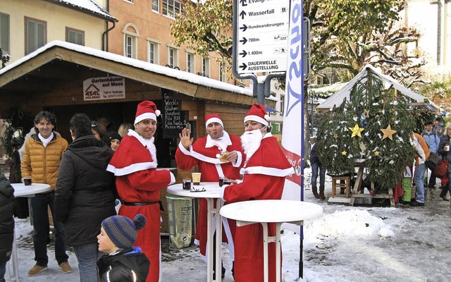 Spa haben die Drei auf dem Todtnauer Weihnachtsmarkt.   | Foto: PRIVAT