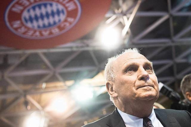 Uli Hoeneß ist wieder Präsident des FC Bayern München
