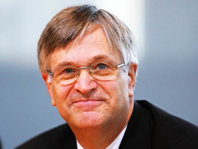 Der Bundestagsvizeprsident Peter Hintze ist in der Nacht zum Sonntag gestorben.  | Foto: dpa