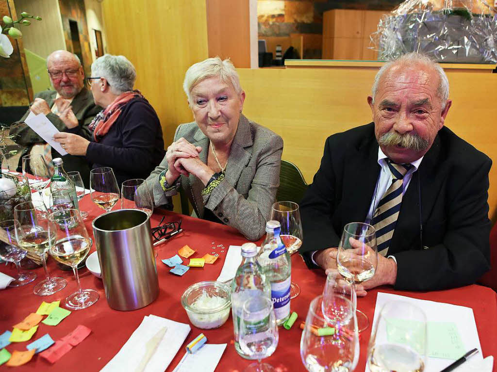 Bruno Kohlmeyer, der langjhrige Organisator der BZ-Weinprobe, war dieses Mal mit seiner Frau Doris zum ersten Mal als Gast dabei.