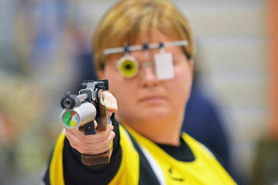 Nathalie Schelken war nach Verletzung wieder dabei: Sie unterlag ihrer Ludwigsburger Kontrahentin mit 366:383-Ringen. (Foto: Uwe Rogowski) Nathalie Schelken war nach Verletzung wieder dabei: Sie unterlag ihrer Ludwigsburger Kontrahentin mit 366:383-Ringen. (Foto: Uwe Rogowski)