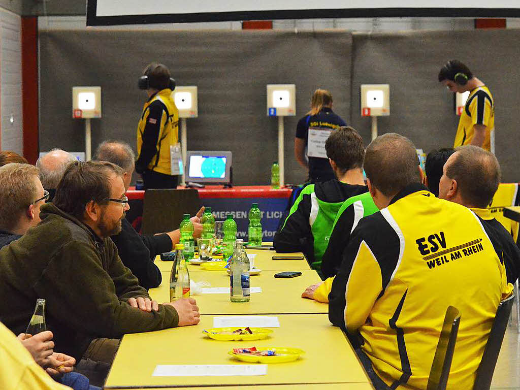 Bundesliga-Heimkampf in der tlinger Mehrzweckhalle.