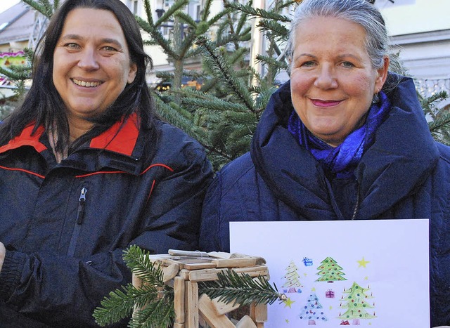 Anja Bogen und Petra Rombach werben fr die Losaktion.   | Foto: Jahn