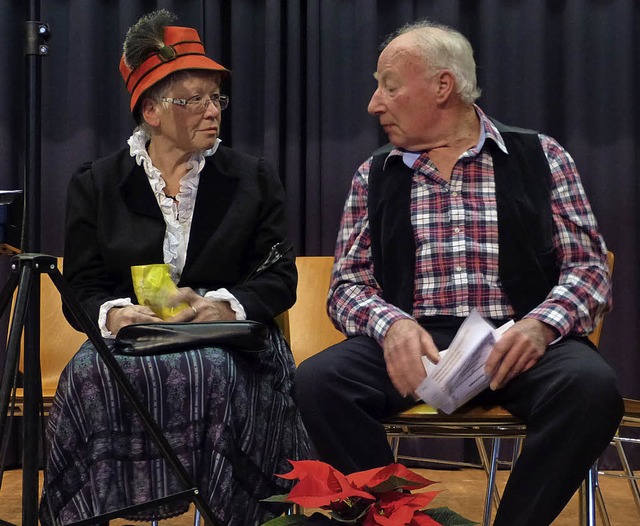 Seniorennachmittag TeningenOtto und Em...er, alias Beate Haas und heinrich Welz  | Foto: Aribert Rssel