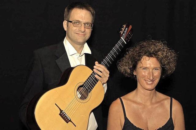 Silke Marchfeld und Sebastian Rhl musizieren in Breitnau-Nessellache