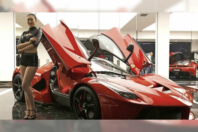 Chinas Kommunisten wollen mit einer Steuer auf Ferrari & Co ein Signal gegen Superreiche setzen