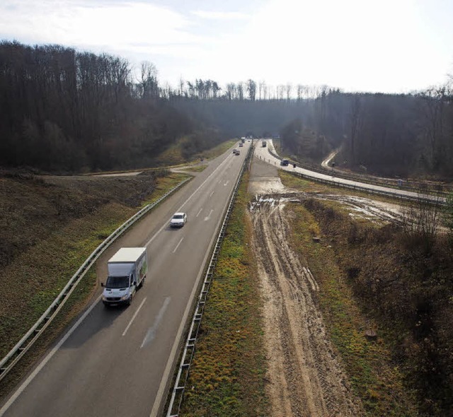 Der Weiterbau der A 98 nach Osten, hie...rhein bei Rheinfelden, wird forciert.   | Foto: Boris Burkhardt