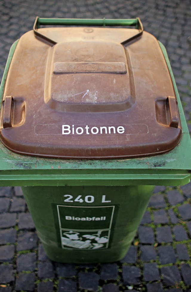 Der Kreis wehrt sich gegen die Einfhrung der Biotonne.   | Foto: dpa