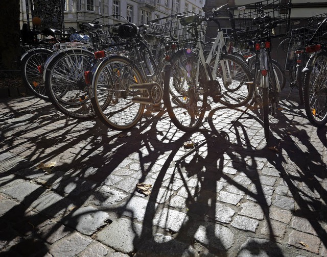 Fahrradstellpltze in der Innenstadt s...&#8220; Parkplatz vor dem Martinstor.   | Foto: Rita Eggstein