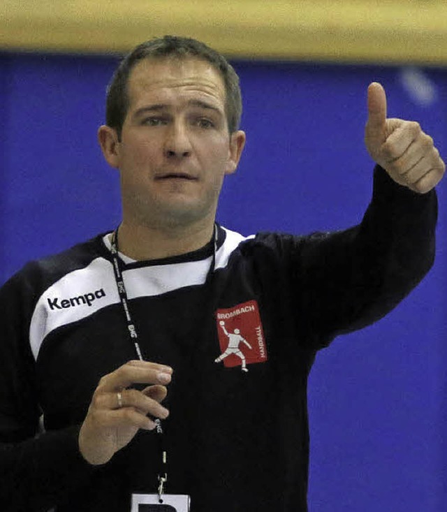 Daumen hoch: TVB-Coach Igor Bojic  | Foto: Matthias Konzok