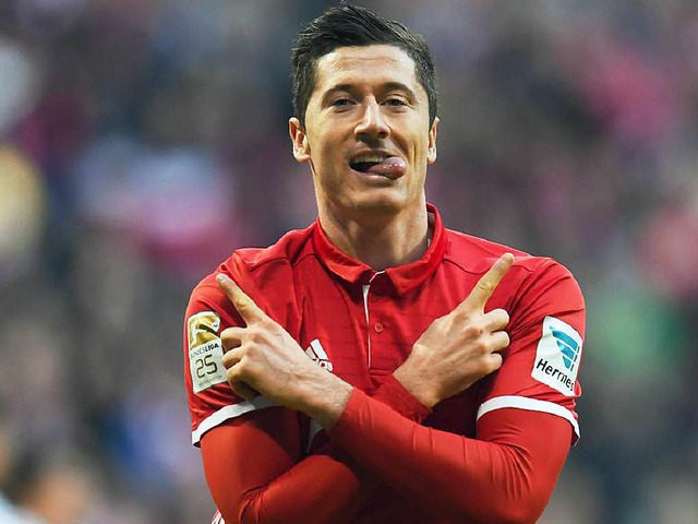 Robert Lewandowski muss mit Bayern gegen Arsenal ran.  | Foto: dpa