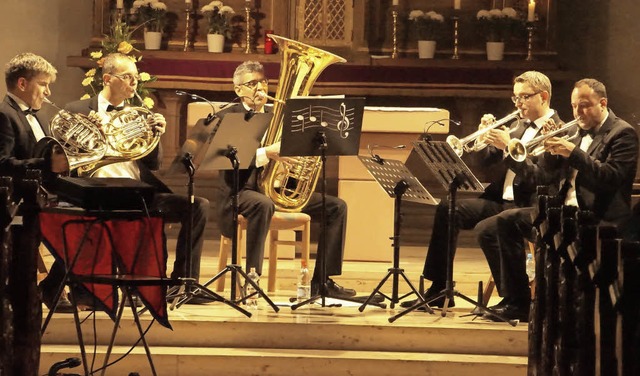 Benefizkonzert von Brass 5 in Kenzinge...oll besetzten Kirche Sankt Laurentius.  | Foto: Hge