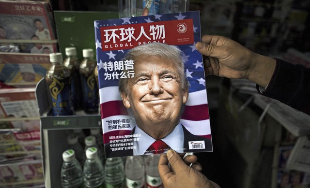 Ein chinesisches Magazin  vom 14. Nove...nden fr Trumps Wahlsieg beschftigt.   | Foto: dpa