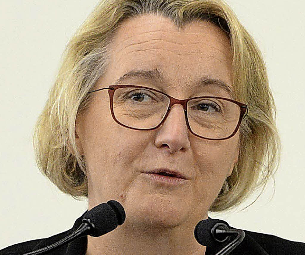Ministerin Theresia Bauer zum Hochschulgesetz Südwest Badische Zeitung