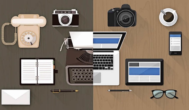 Alles, was ein Journalist braucht &#82...k, aber auch Stift, Papier und Kaffee.  | Foto: elenabsl (fotolia.com)