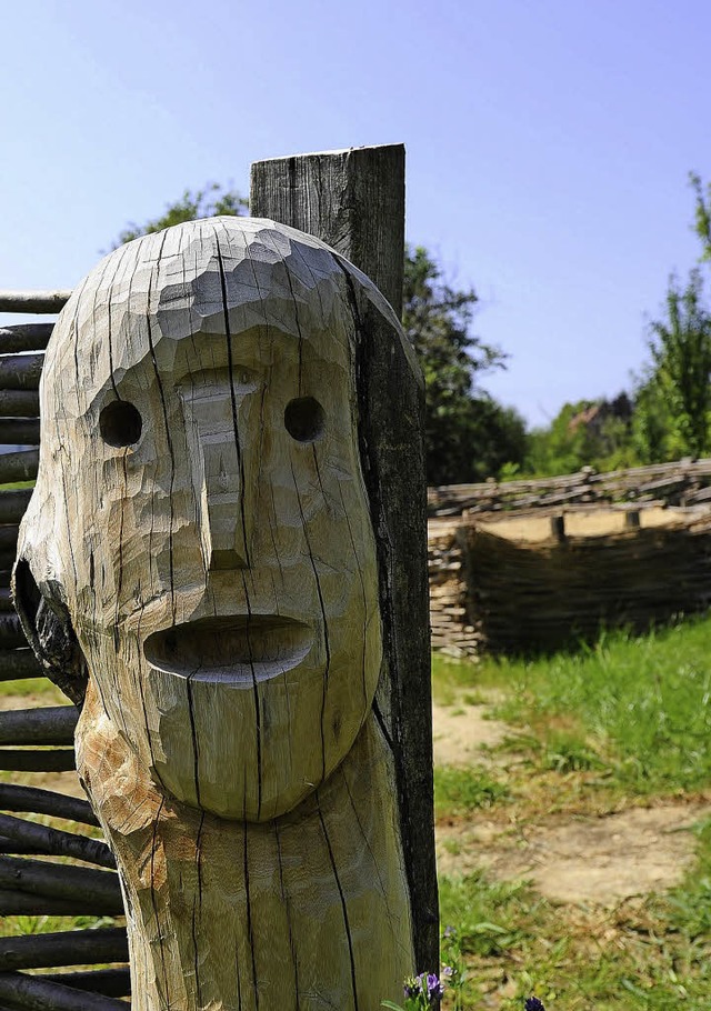 Holzkopf an der Kultsttte des Museums   | Foto: I. Schneider