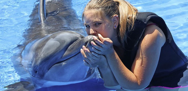 Lena mit Delfin   | Foto: privat
