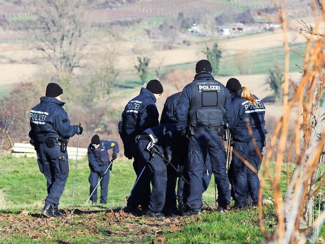 Die Polizei bei der Spurensuche Ende November (Archivbild)  | Foto: Hans-Peter Ziesmer