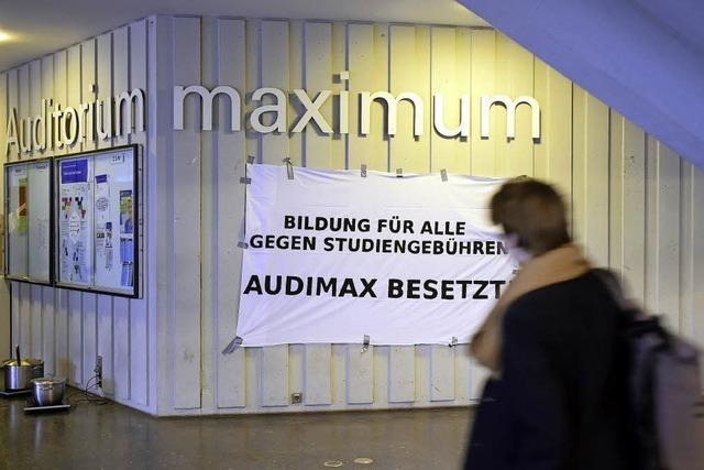 Protest gegen Studiengebhren - Studenten besetzen das Audimax