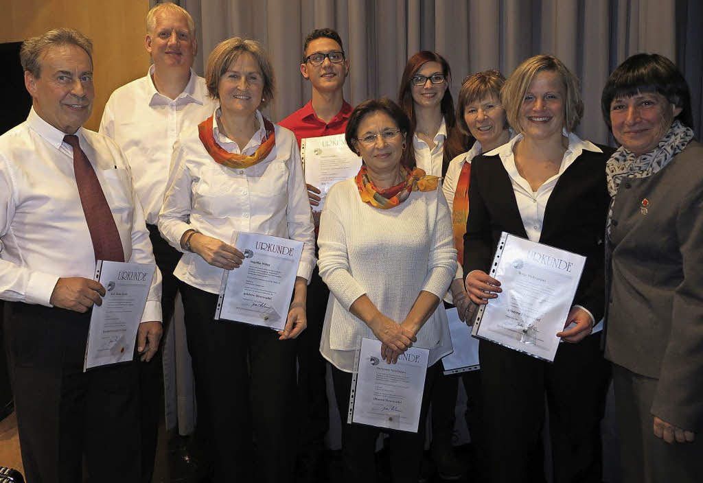 Ehrung langjähriger Mitglieder Neuenburg Badische Zeitung