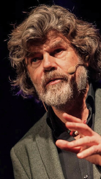 Reinhold Messner referiert im Februar 2017 in Offenburg.   | Foto: PR