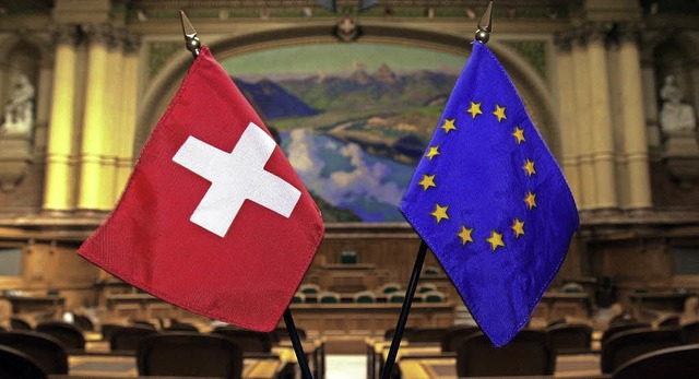 Die Schweiz fhrt nun doch keine Kontingente fr Grenzgnger aus der EU ein.   | Foto: Michael Stahl