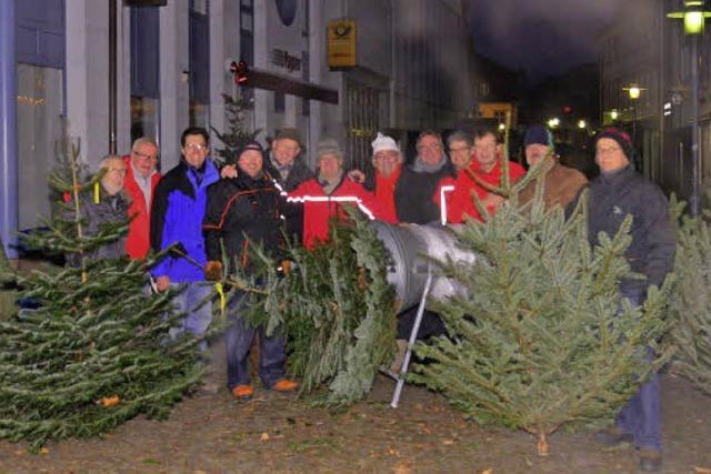 Der 20. Benefiz-Weihnachtsbaum-Verkauf des Lions-Club war ein voller Erfolg