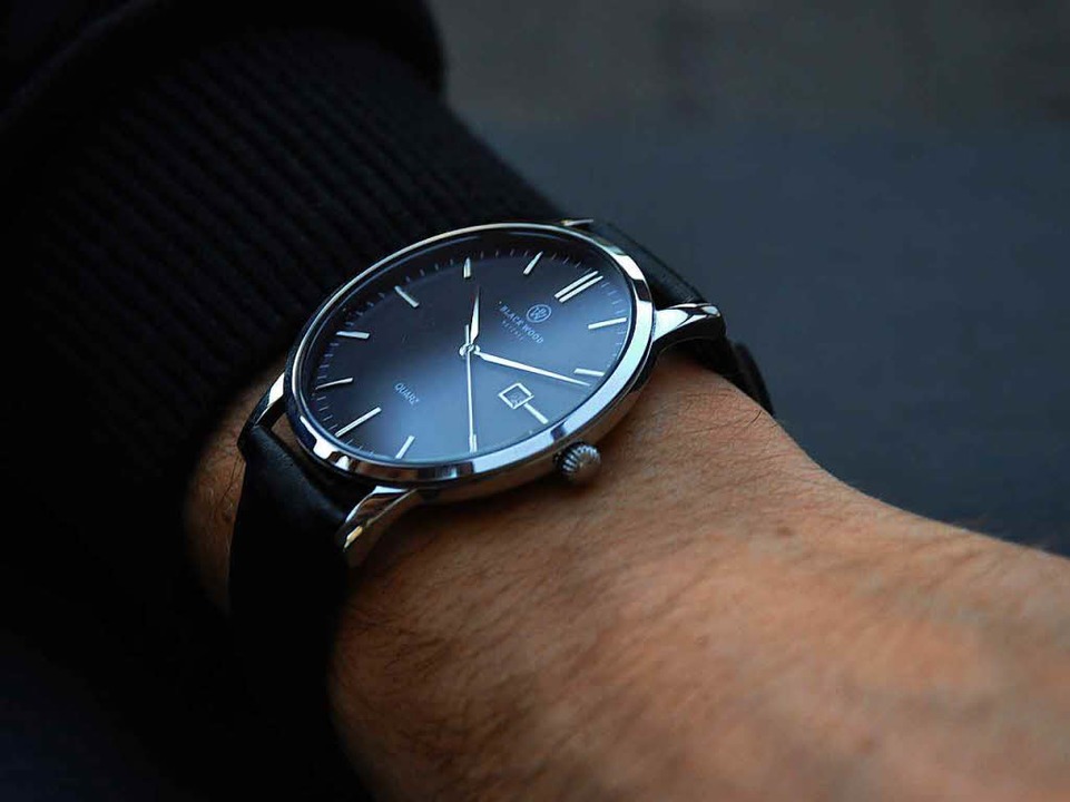 Der 18-Jährige Jan Heege hat bereits eine eigene Uhrenfirma.  | Foto: Jan Heege