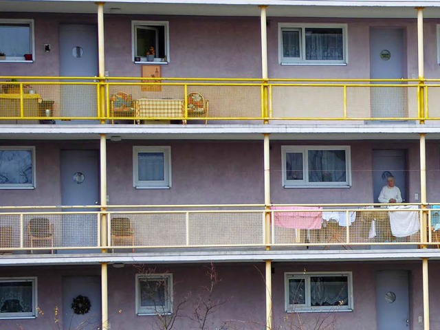 Gnstiger Wohnraum ist Mangelware in O...um Sozialen Wohnungsbau. Helmut Seller  | Foto: Helmut Seller
