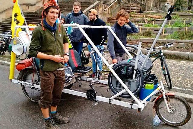 Diese beiden Freiburger sind mit einem selbstgebauten Trike nach Schottland und zurck gefahren