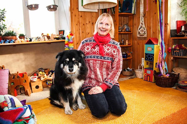 Trauerbegleiterin Nina Thmmes mit ihrem Hund Pekko  | Foto: St. Josefshaus