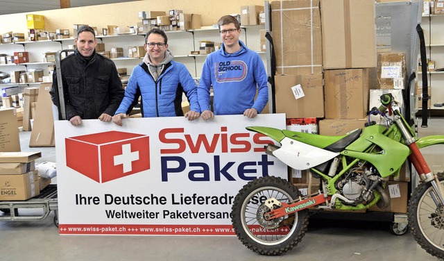 Michael Hofmann, Hendrik Albrecht und ...nburg von den Kunden abgeholt werden.   | Foto: Kpfer